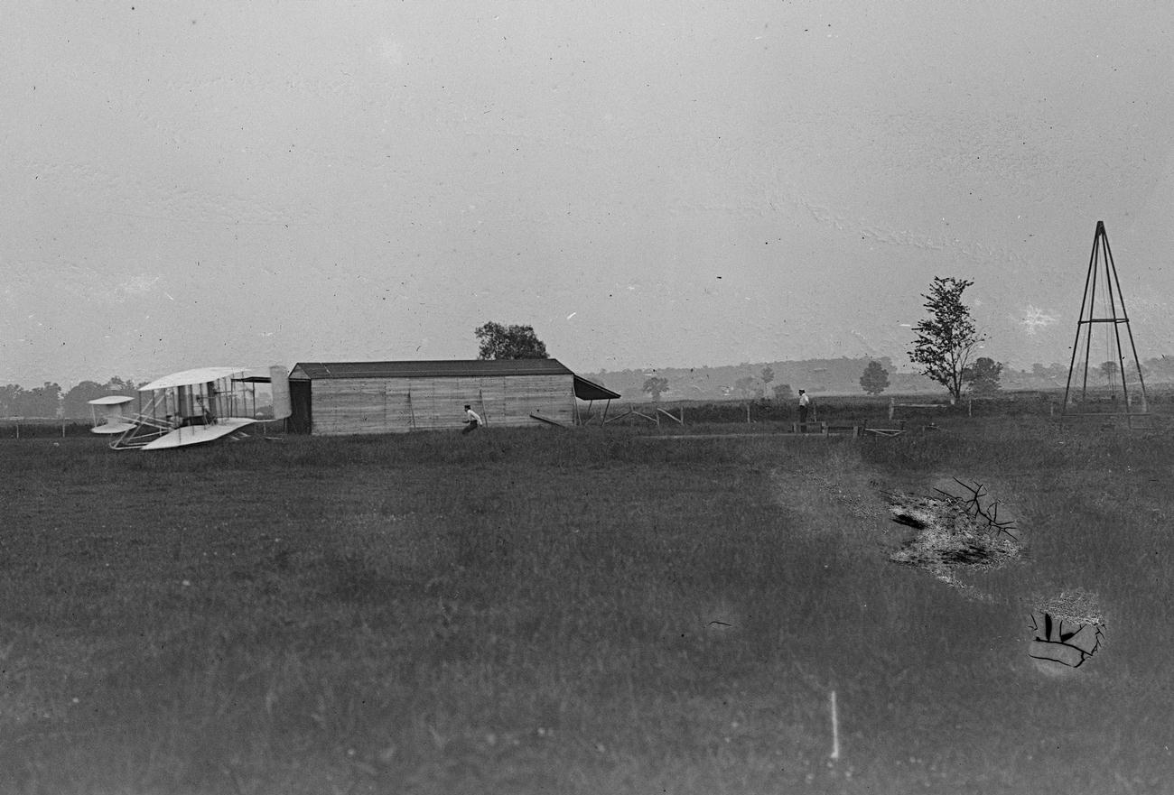 the wright catapult borrow models of wright brothers flyer